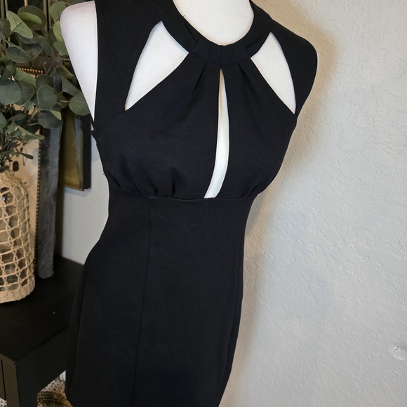 Anthropologie Maeve Women's Structured Cutout Slim Black Stretch Mini Dress S - Picture 4 of 8